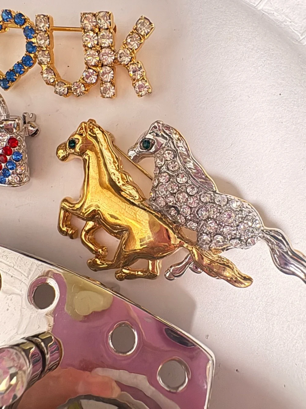 N/A stylish charm
